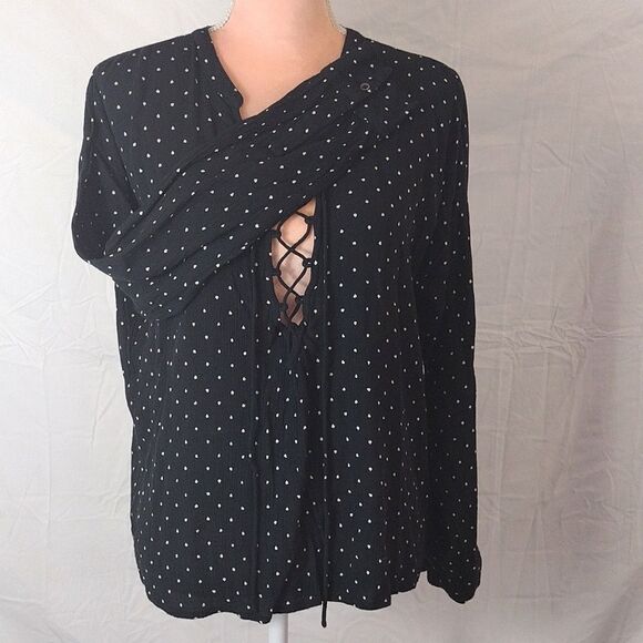 Billabong Black White Finding Happiness Lace Up Long Sleeve Top Large - Picture 8 of 16